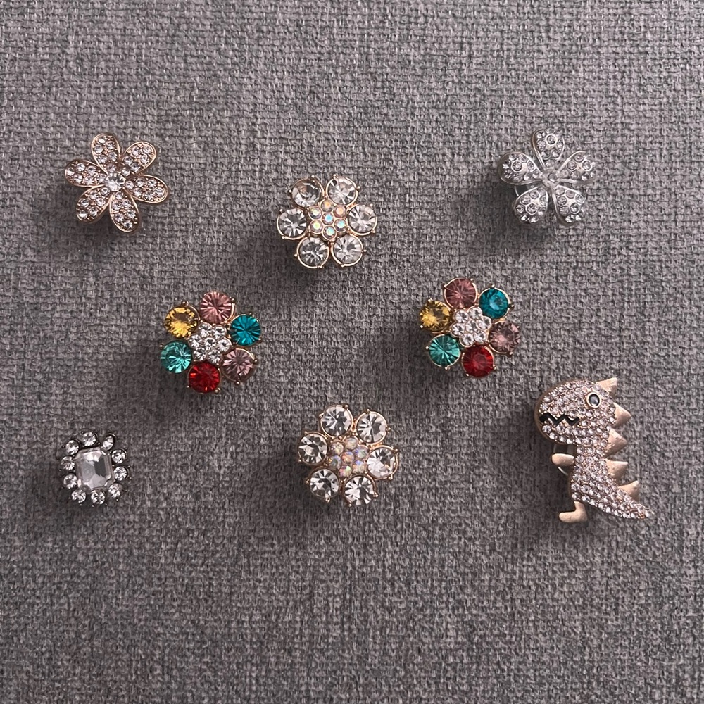 Crocs Charms/Jibbits Set |$3 each